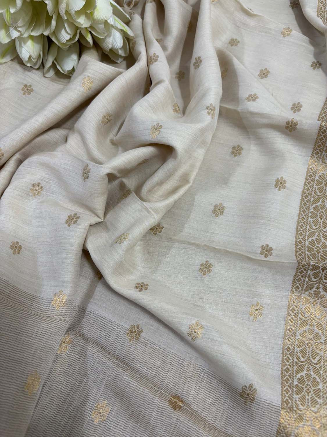 Dyeable Banarasi Moonga Silk Dupatta - Luxurion World