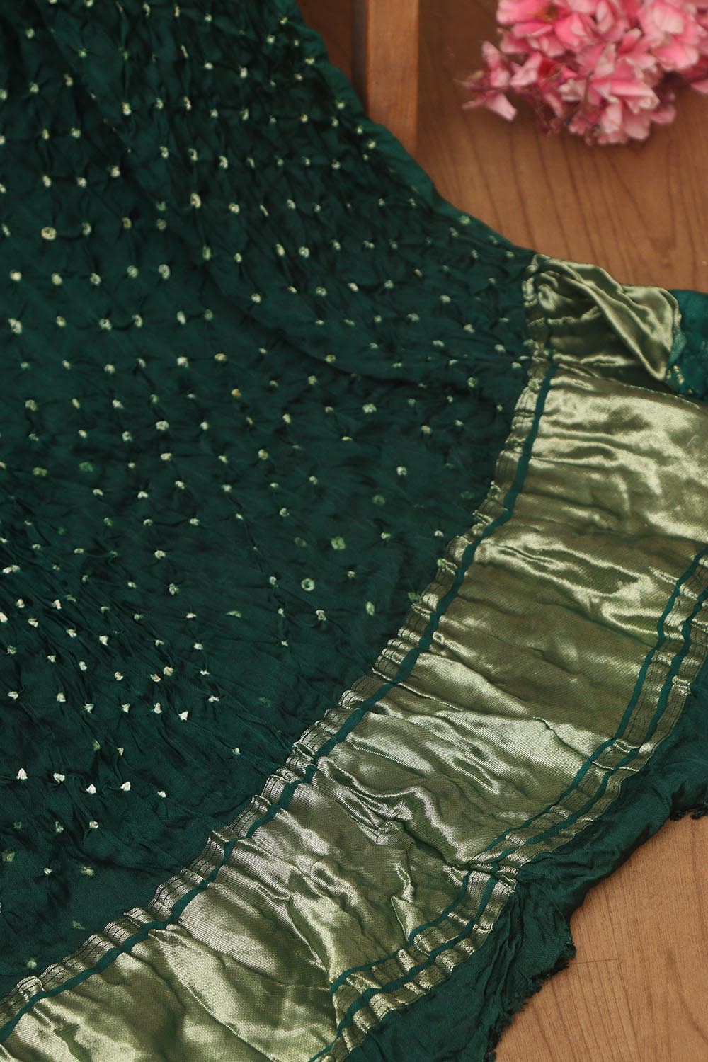 Green Bandhani Gajji Silk Dupatta - Elegant Ethnic Wear - Luxurion World