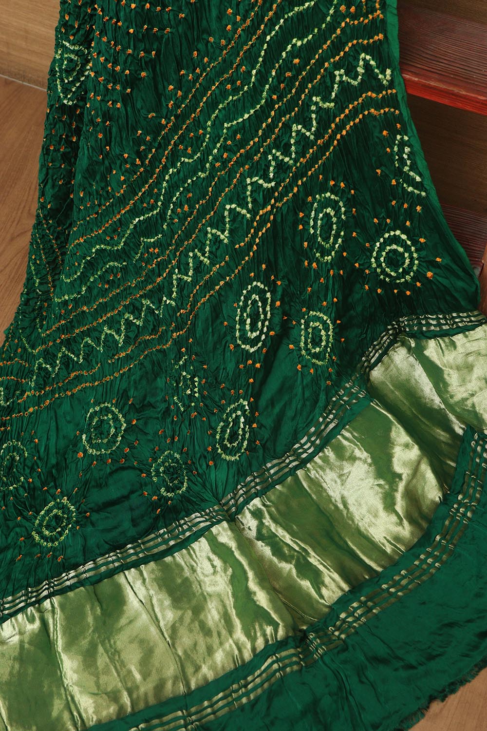 Green Bandhani Gajji Silk Dupatta - Elegant and Stylish - Luxurion World