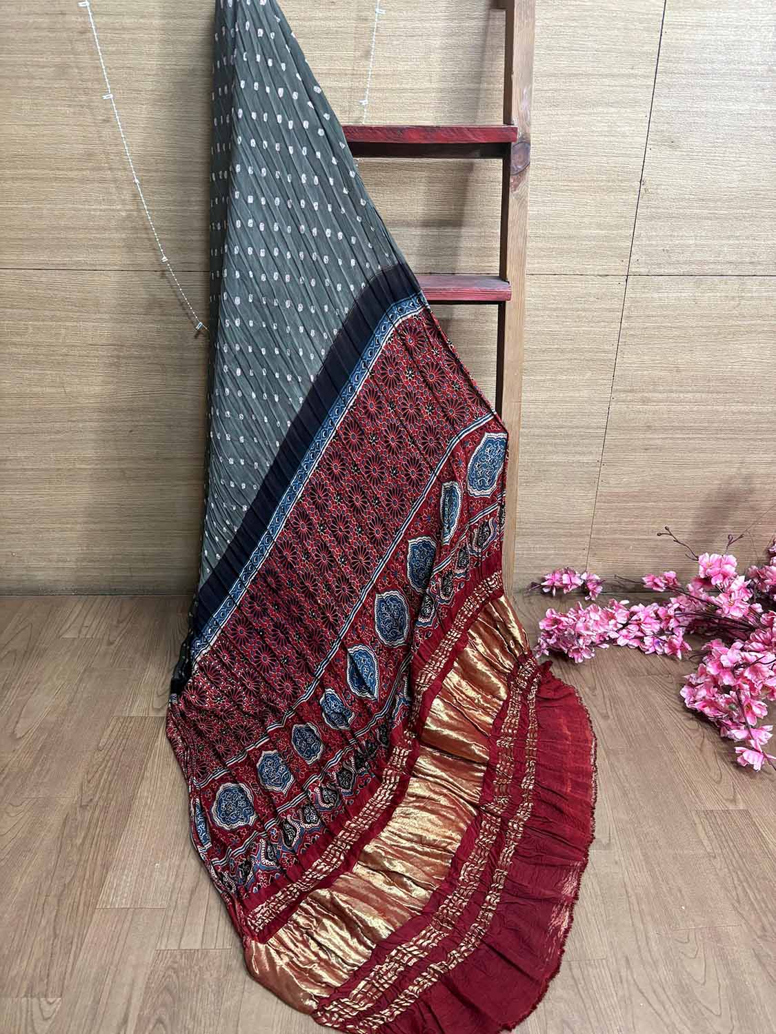 Elegant Grey Bandhani Gajji Silk Dupatta - Luxurion World