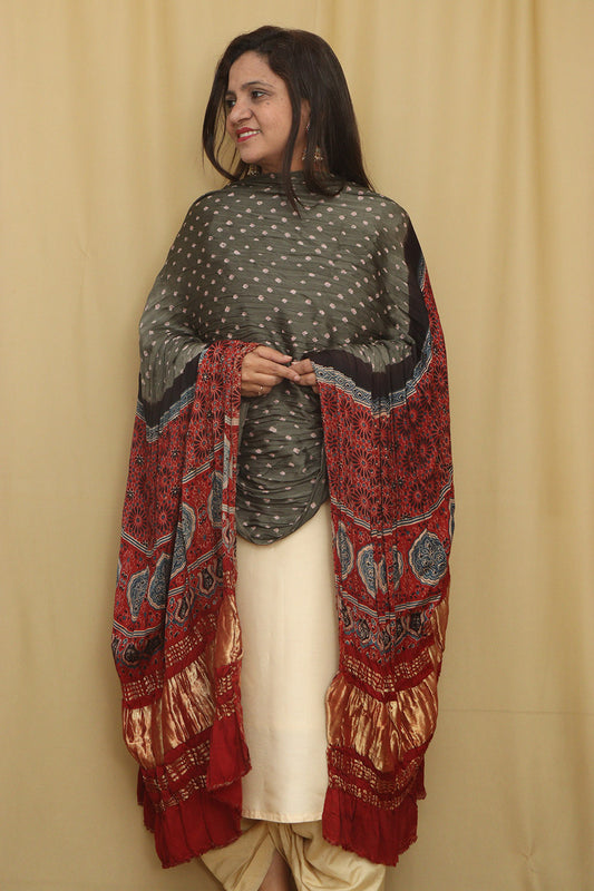 Elegant Grey Bandhani Gajji Silk Dupatta