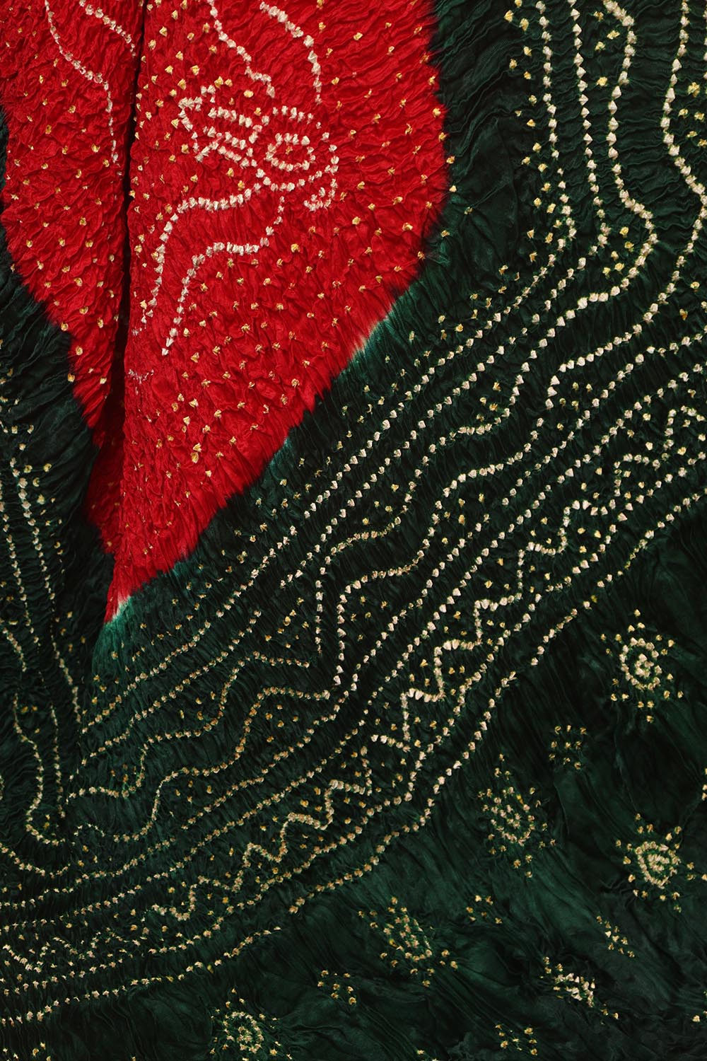 Vibrant Bandhani Gajji Silk Dupatta in Red and Green - Luxurion World