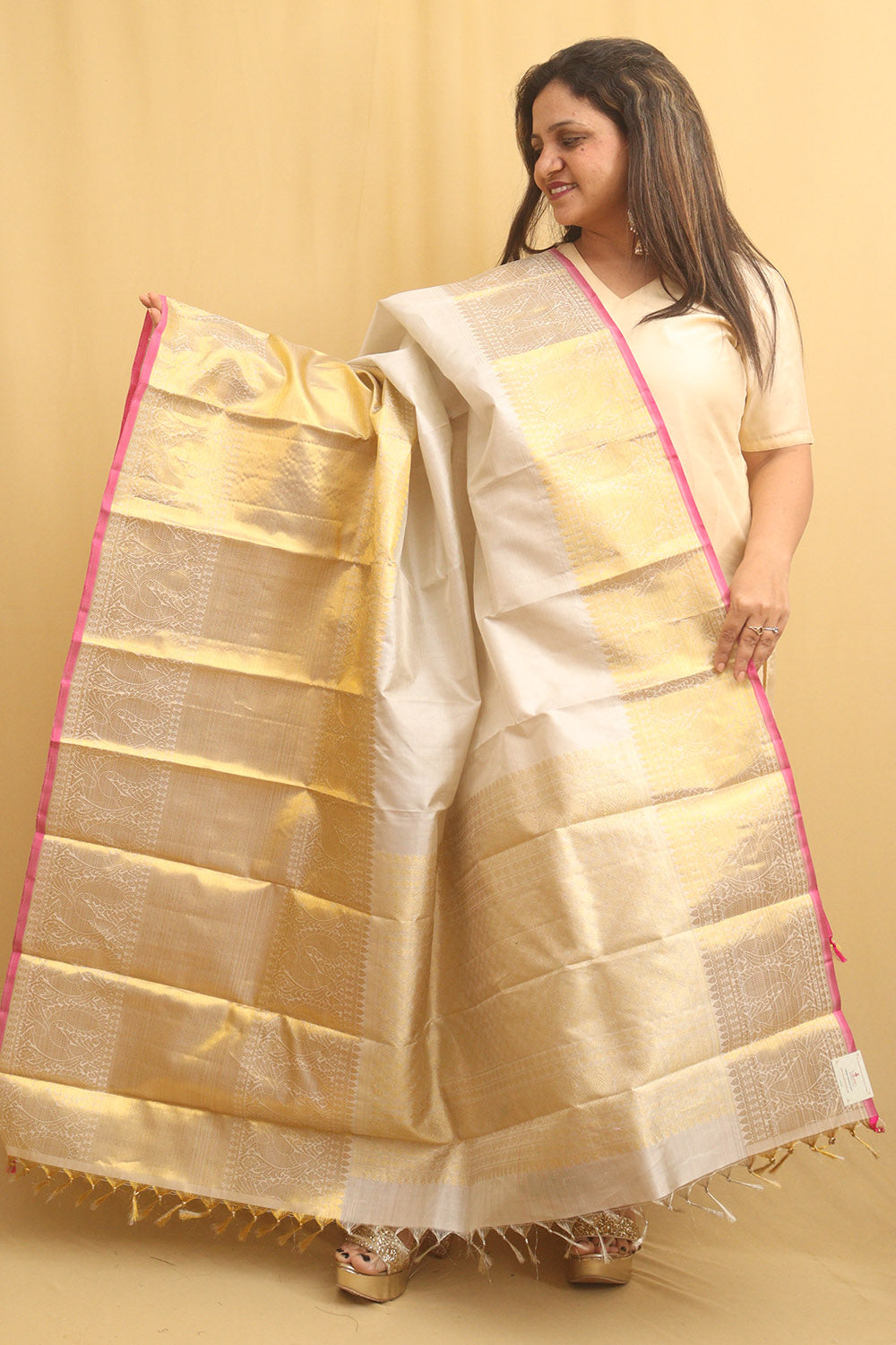 Pure Banarasi Soft Silk Saree With Silver Zari