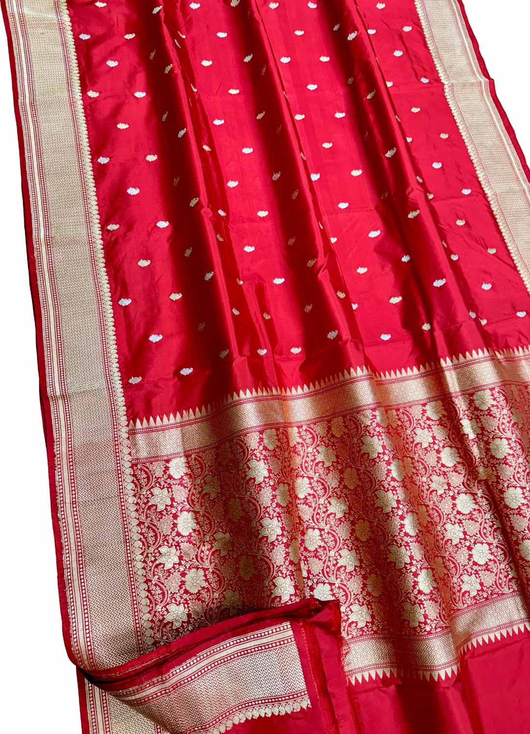 Exquisite Red Banarasi Handloom Katan Silk Saree - Luxurion World