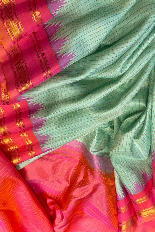 Beautiful Green Gadwal Silk Saree - Handloom Elegance - Luxurion World