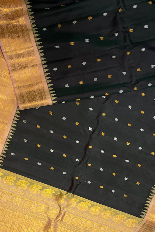 Exquisite Black Gadwal Handloom Silk Saree - Luxurion World