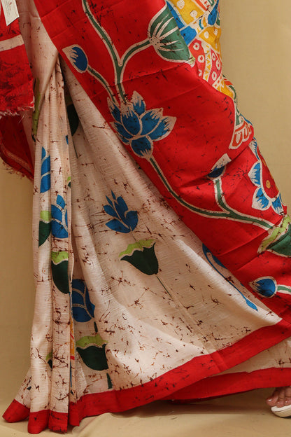 Off White And Red Batik Hand Painted Pichhwai Mulberry Silk Floral Design Saree - Luxurion World