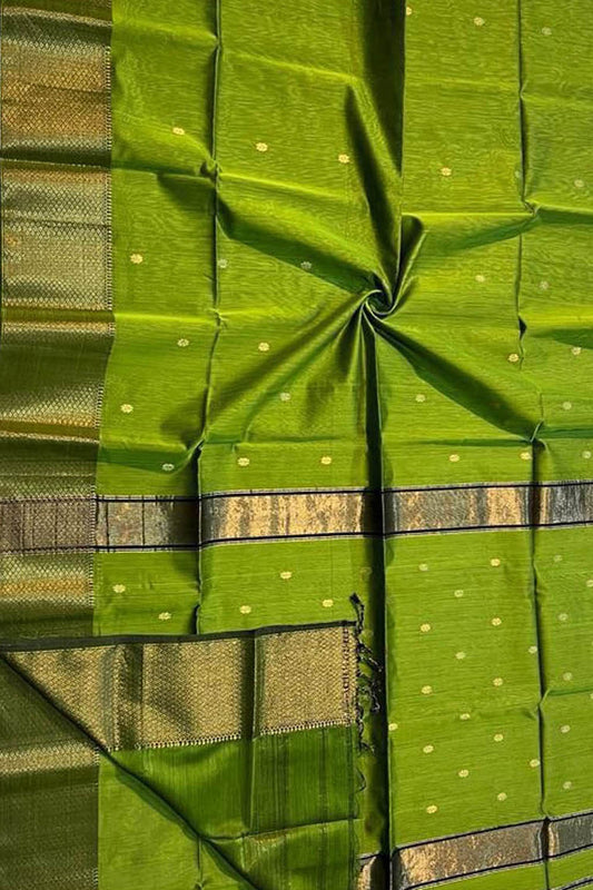 Ethically Made Green Maheshwari Silk Saree - Luxurion World