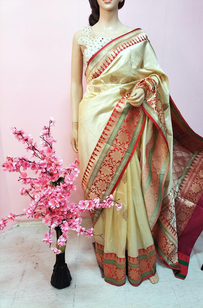 Cream Handloom Banarasi Pure Katan Silk Saree With Red Contrast Border - Luxurion World