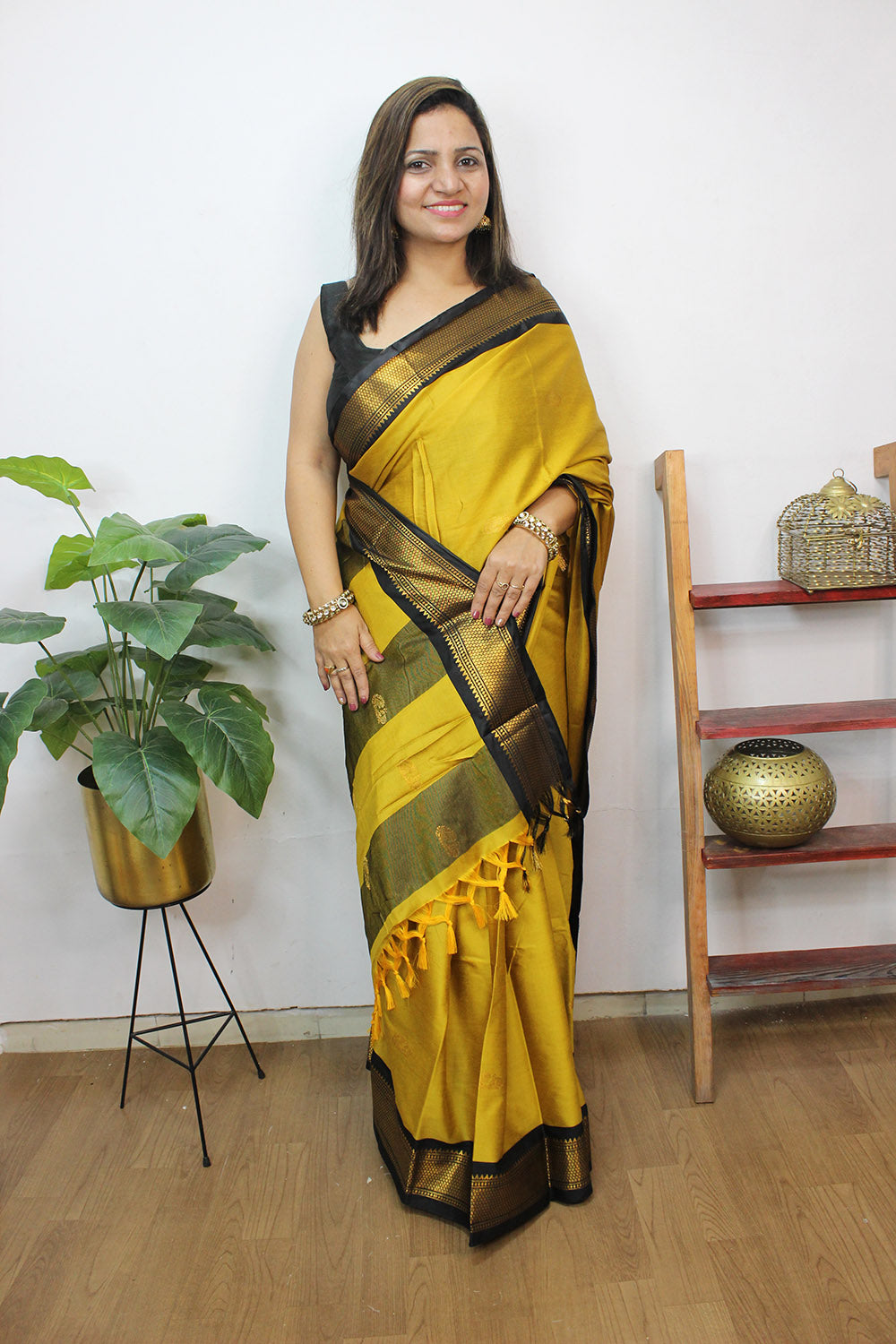 Women's Yellow Paithani Silk Woven Zari Work Traditional Tassle Saree -  Sangam Prints | Soft silk sarees, Saree, Saree wedding