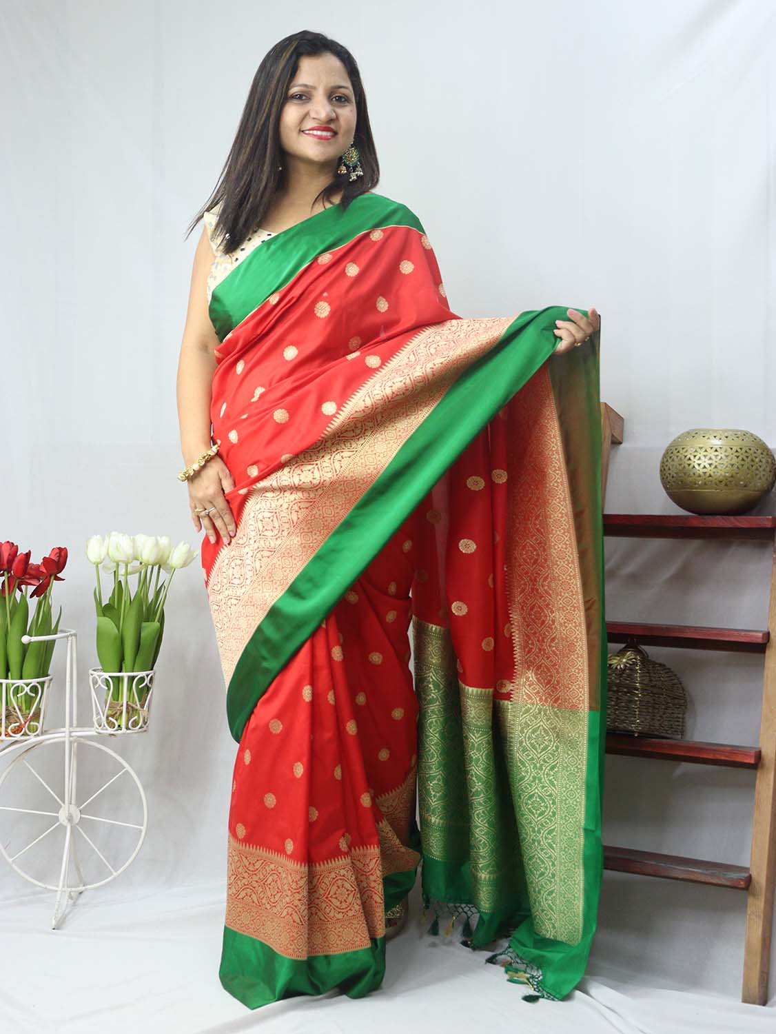Cotton Silk Green Saree at Best Price in Surat | Tami Fab
