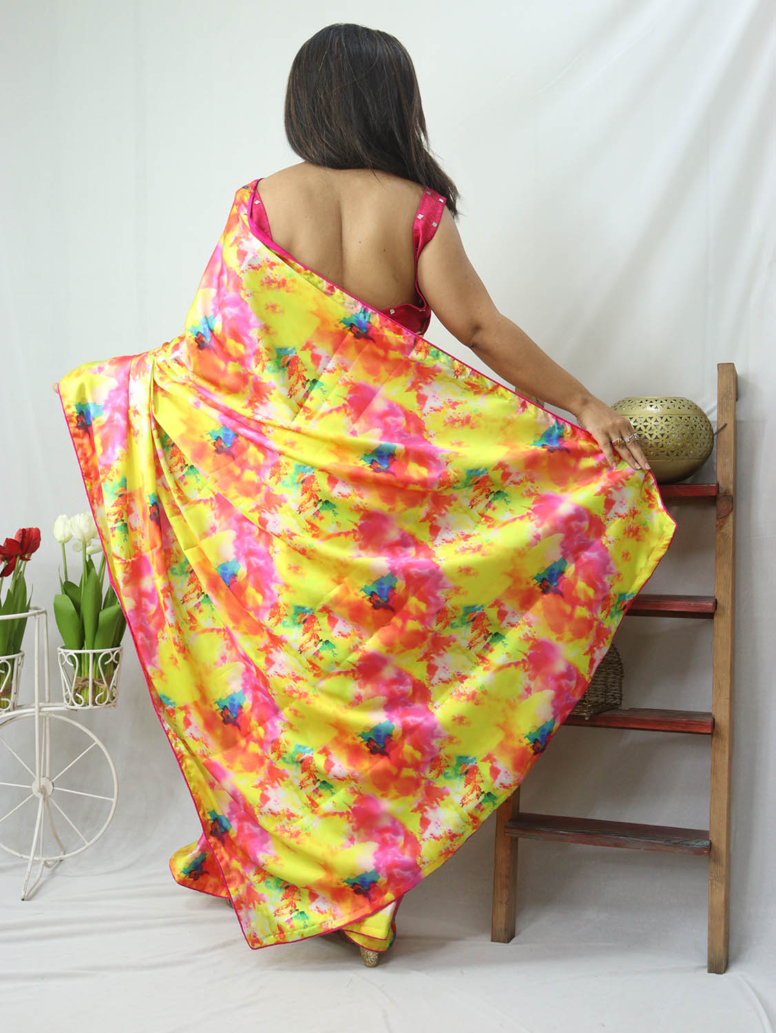 Tie and Dye Chiffon Saree – Aadya's Boutique