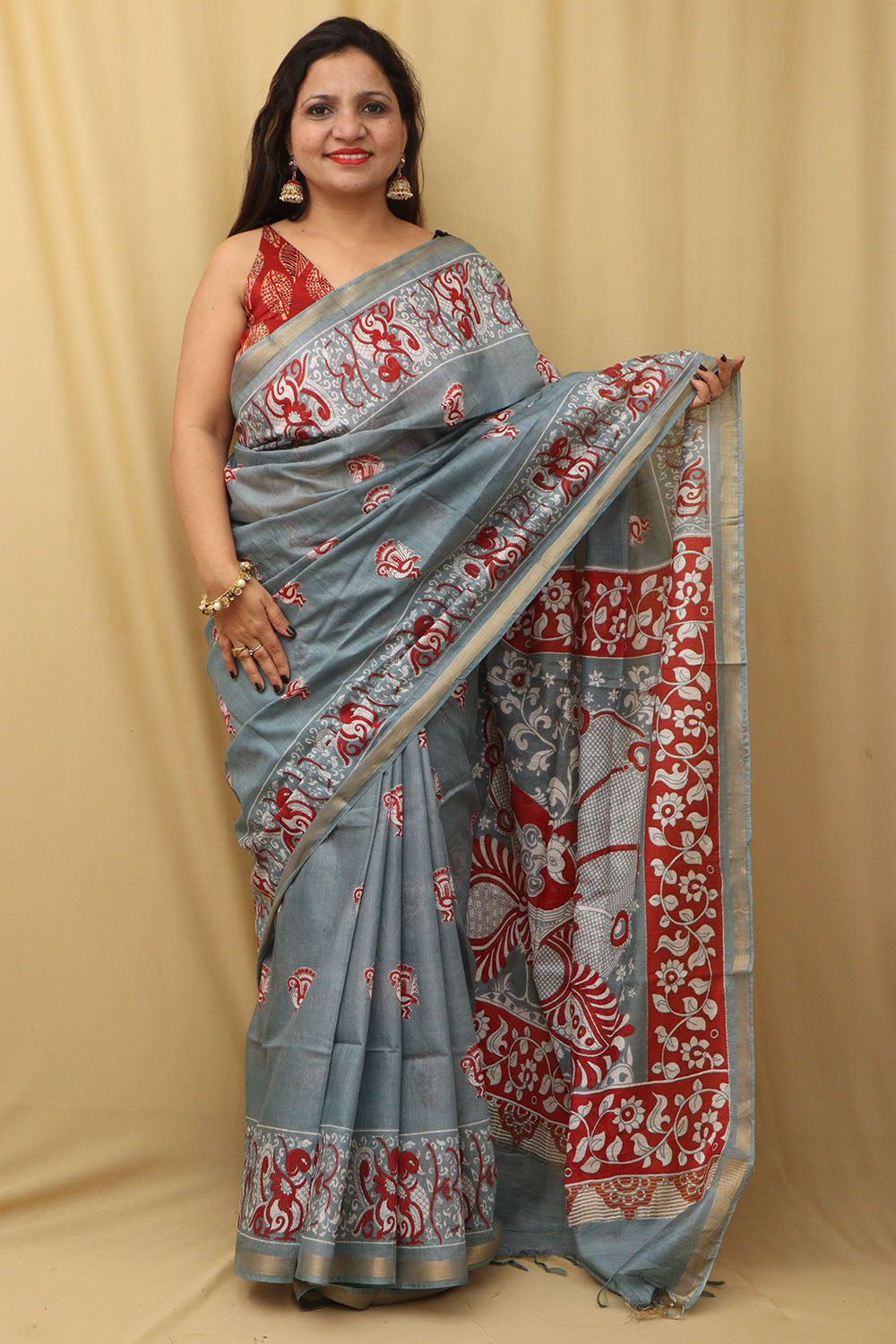 Buy Suta Women Red Kalamkari Cotton Saree Blouse online