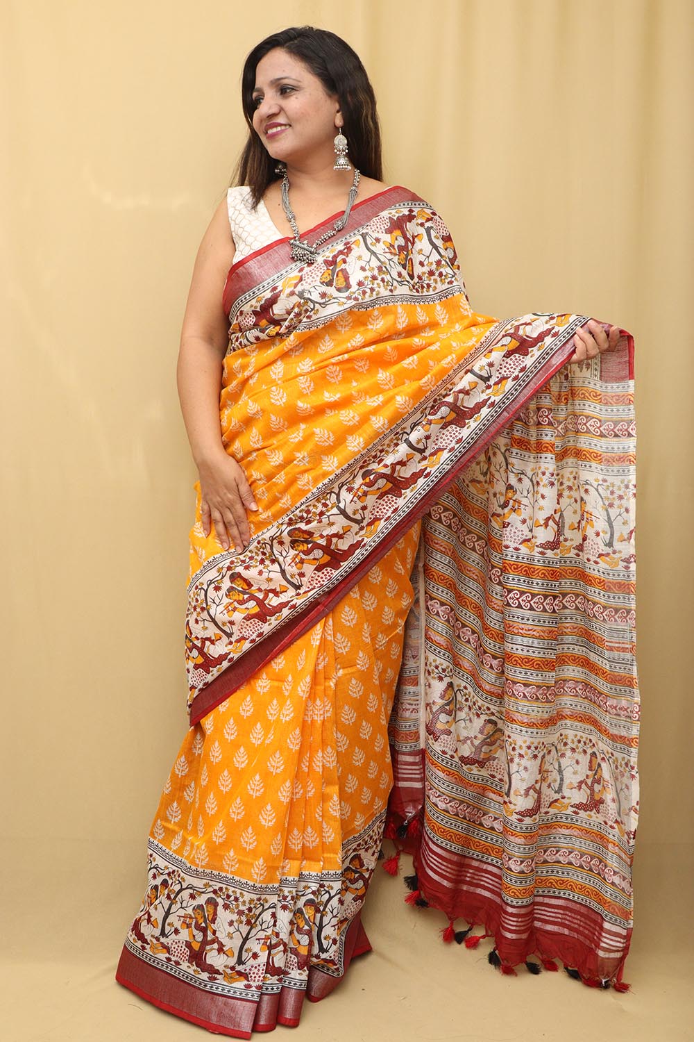 LINISHA' Ivory Madhubani Munga Silk Saree – Dharang
