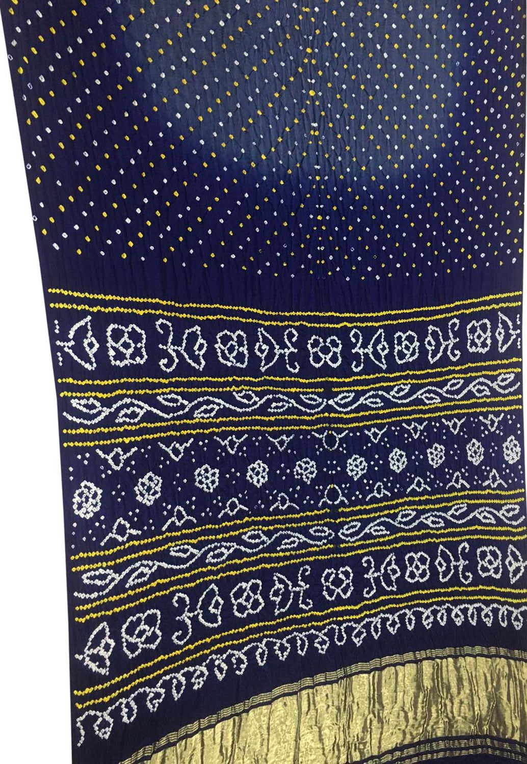 Buy Blue Pure Georgette V Neck Bandhani Saree With Blouse For Women by  Divya Kanakia Online at Aza Fashions.