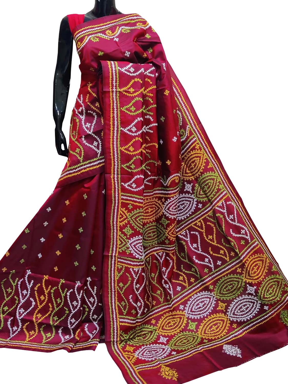 Latest Traditional Gujarati Panetar Sarees For Bride – Shayona