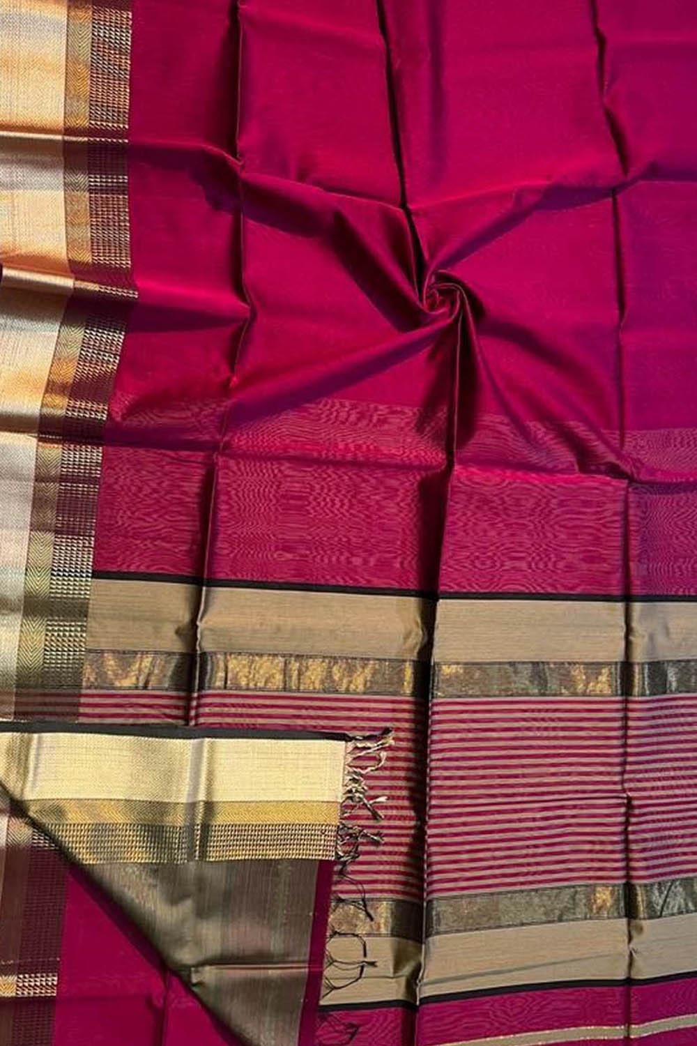 Multicolor Maheshwari Party Wear Silk Cotton Saree at Rs 3200 in Maheshwar