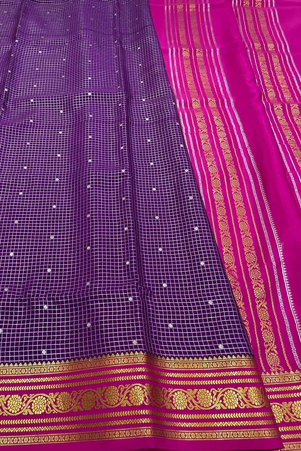 👆👆 *Kuppadam Mothi checks... - Pattu sarees wholesale | Facebook