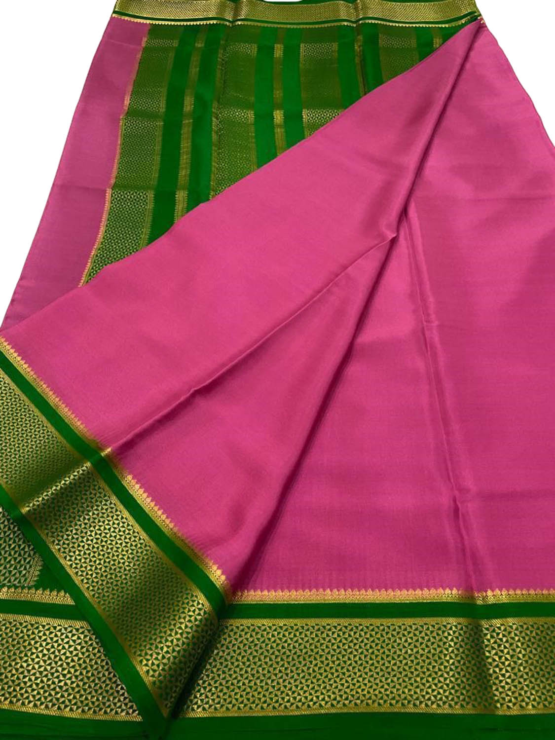 Buy online Checkered Print Mysore Silk Saree With Blouse from ethnic wear  for Women by Svb Sarees for ₹999 at 33% off | 2024 Limeroad.com
