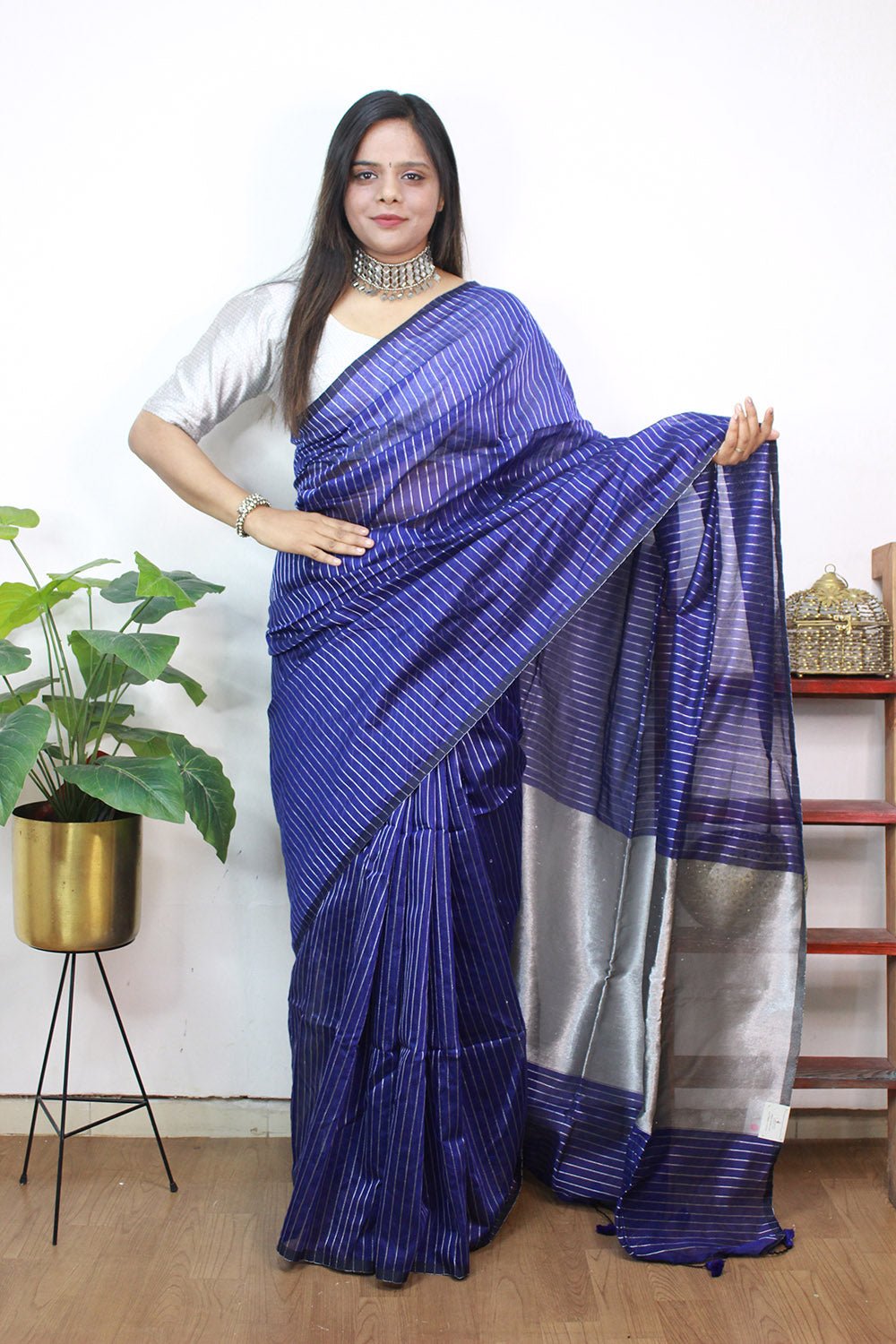 Buy Kunjkala Self Design Kanjivaram Pure Silk Blue, Silver Sarees Online @  Best Price In India | Flipkart.com