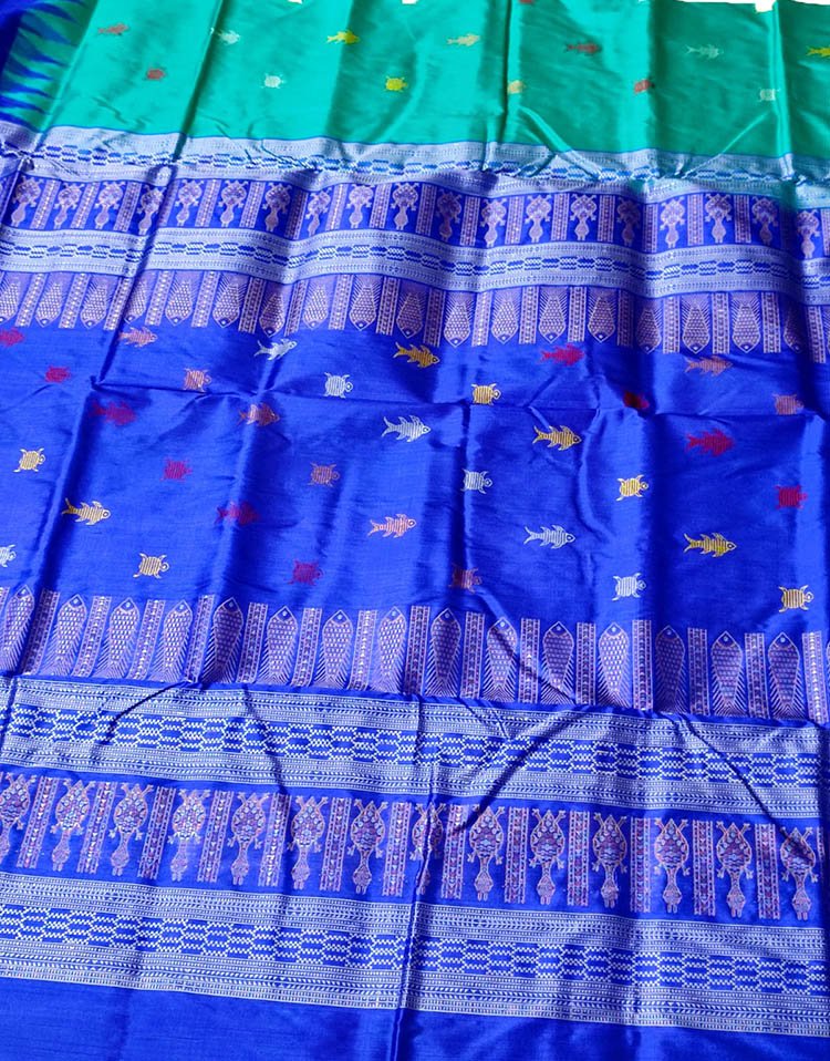 Handloom.gadwal kanchi border bandhini sarees | Bandhini saree, Bandini,  Saree