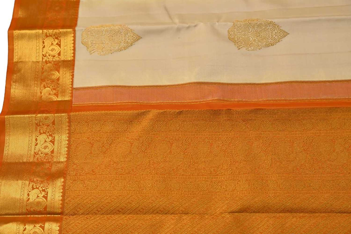 Cream Handloom Kanjeevaram Pure Silk Saree - Luxurion World