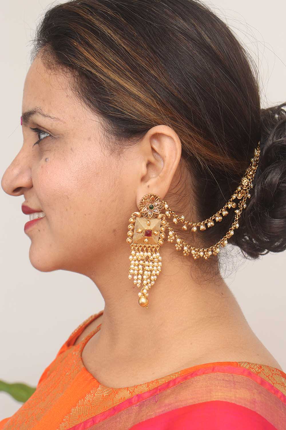 Dainty Traditional Gold Drop Earrings