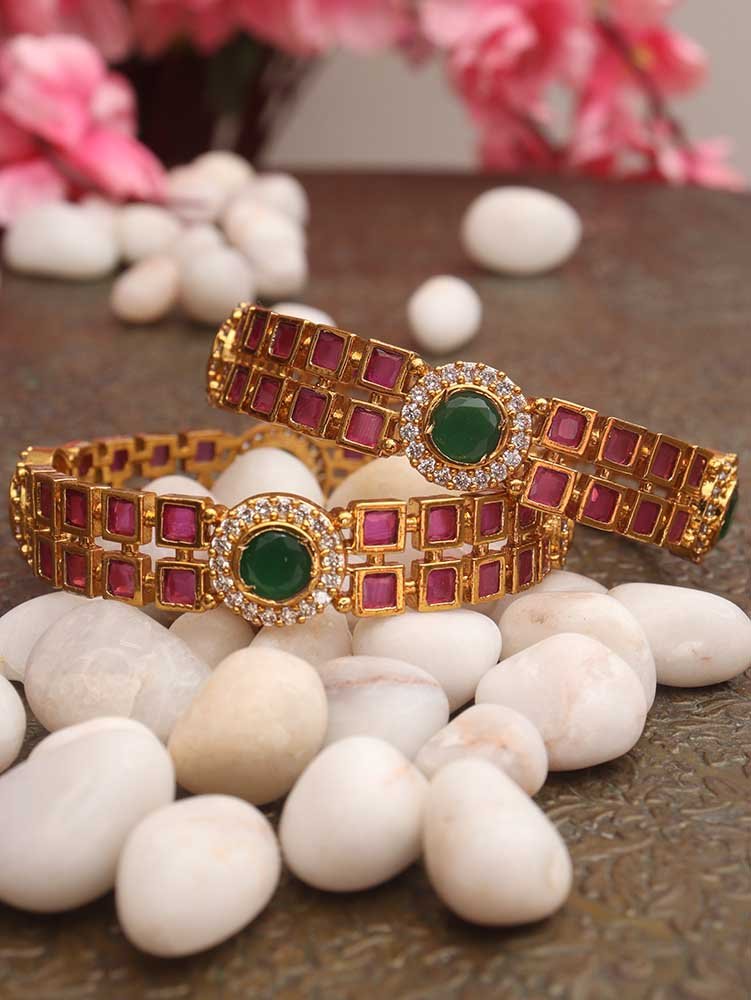 Buy Precia Gemstone Bangle BAPRNGTRFTY030_1 for Women Online | Malabar Gold  & Diamonds