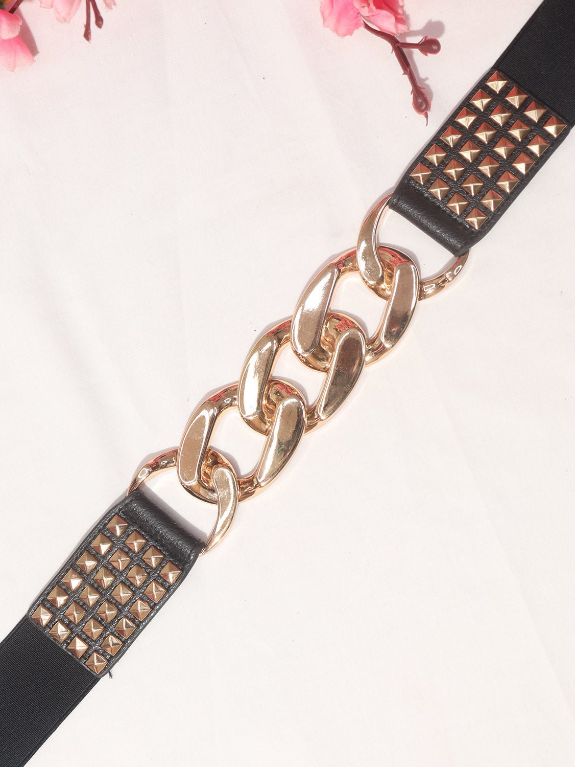 Golden Buckle-Up Belts: Elevate Your Style with Our Exclusive Collection - Luxurion World