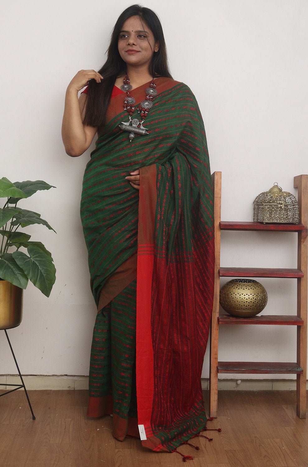 Green Handloom Bengal Cotton Saree - Luxurion World