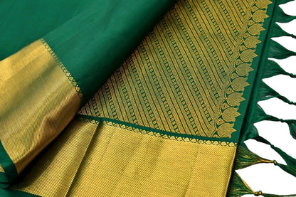 Green Handloom Kanjeevaram Pure Silk Saree - Luxurion World