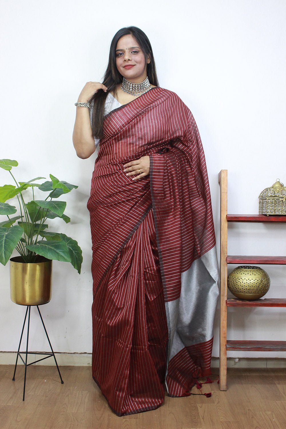 Maroon Saree with Silver Border & Zari Check – Weaversdirect