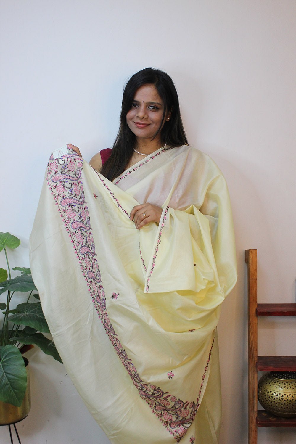 Orinoco Yellow Woven Kashmiri Jamewar Silk Saree – MySilkLove