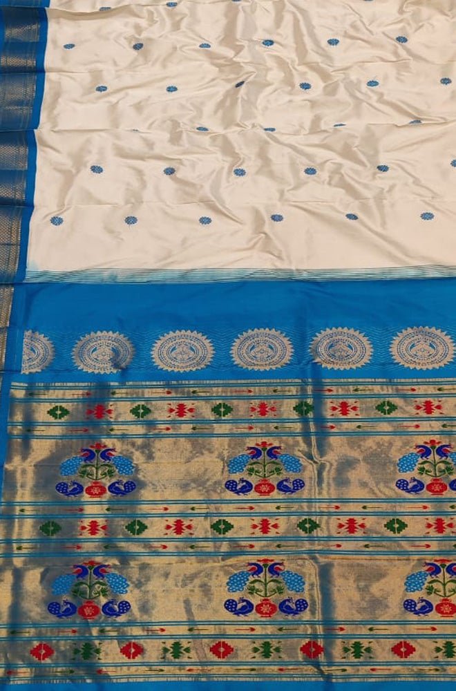 Buy White Sarees for Women by VASTE Online | Ajio.com