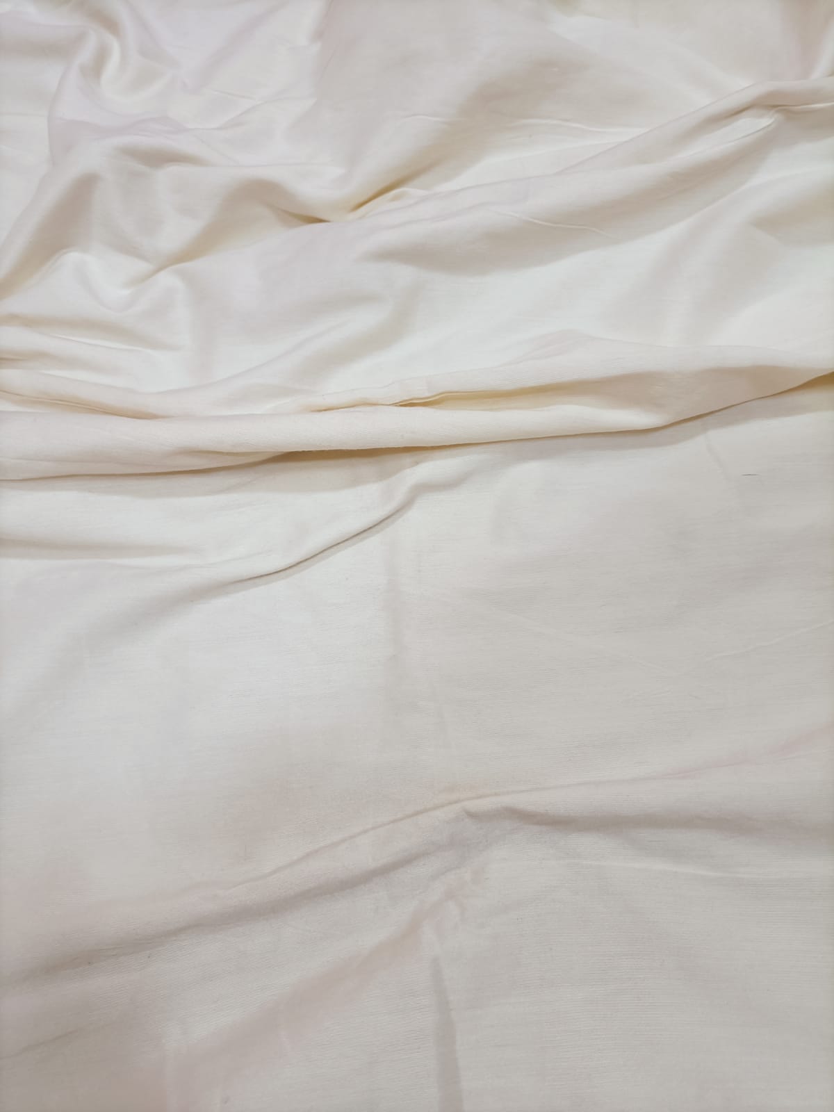 Off White Plain Cotton Fabric ( 1 Mtr) - Luxurion World