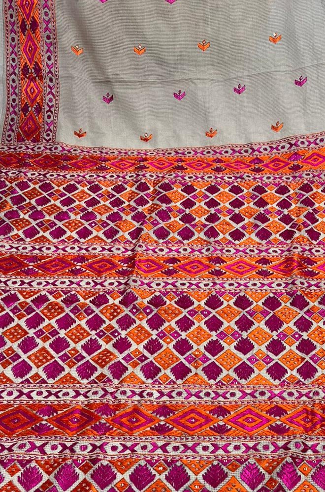 Buy Lavender Sarees for Women by Ri-wah Online | Ajio.com