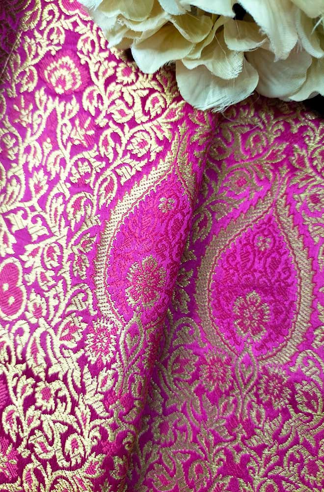 Pink Banarasi Silk Fabric ( 1 Mtr ) - Luxurion World