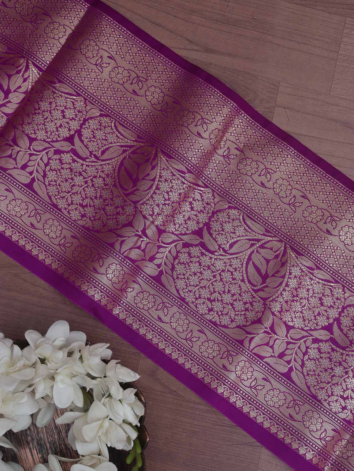 The Brucke - EL-351 Name: Handwork Zardosi Lace Border... | Facebook