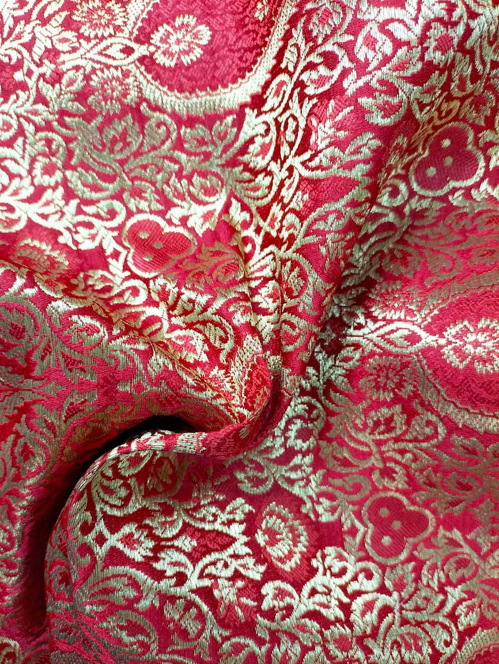 Red Banarasi Silk Fabric ( 1 Mtr ) - Luxurion World