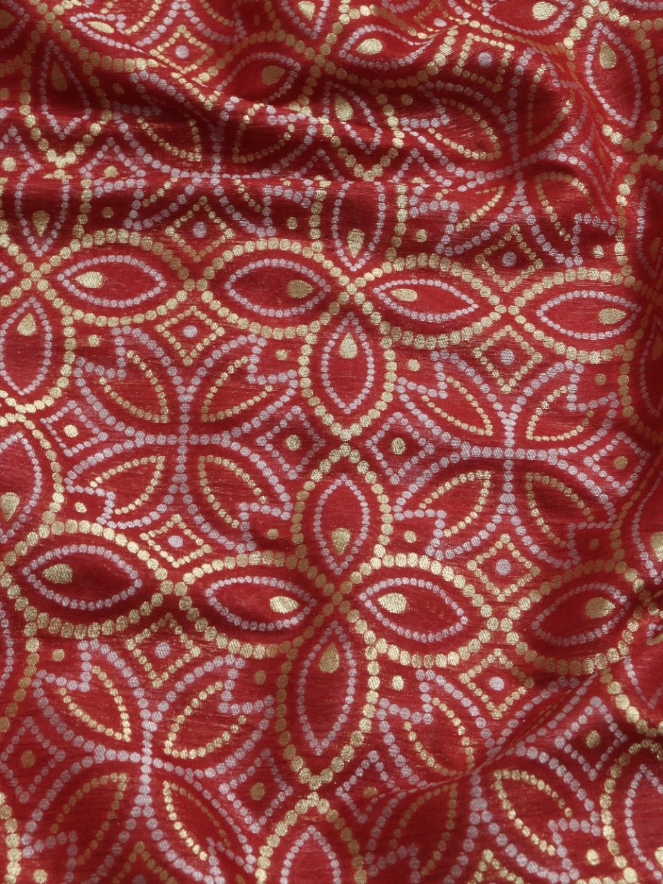 Red Banarasi Silk Fabric (0.5 Mtr) - Luxurion World