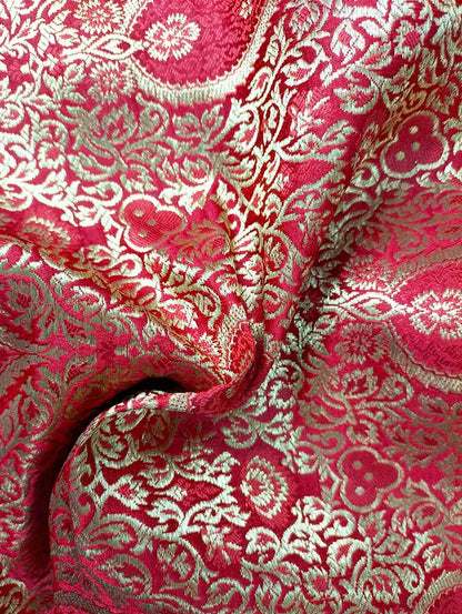 Red Banarasi Silk Fabric ( 1 Mtr ) - Luxurion World