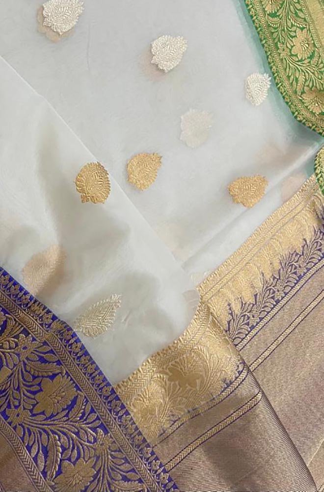 White Handloom Banarasi Pure Kora Silk  Ganga Jamuna Border Saree - Luxurion World