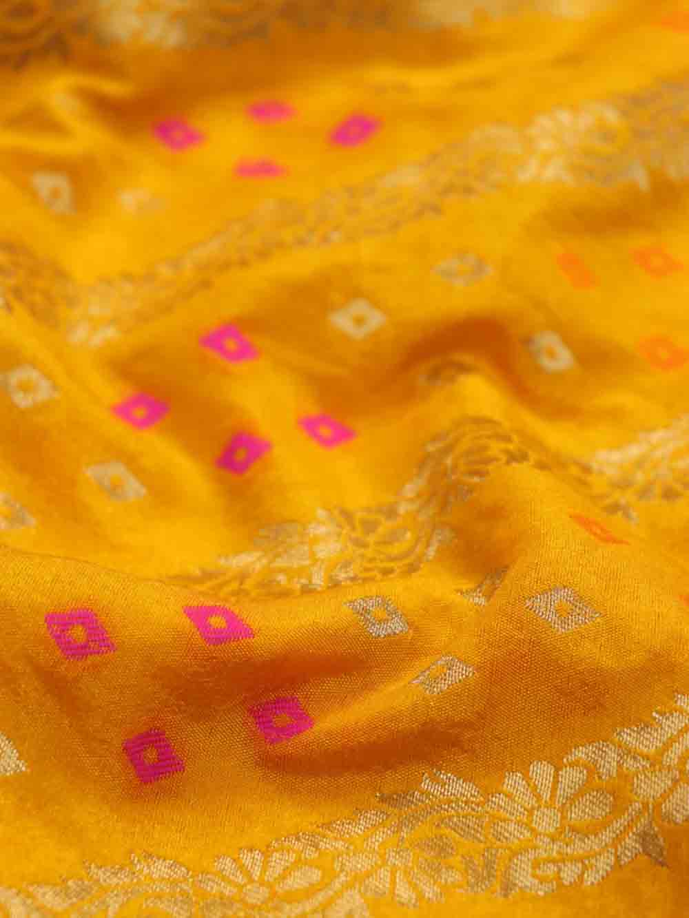 Yellow Banarasi Meenakari Bandhani Design Silk Fabric ( 1 Mtr ) - Luxurion World