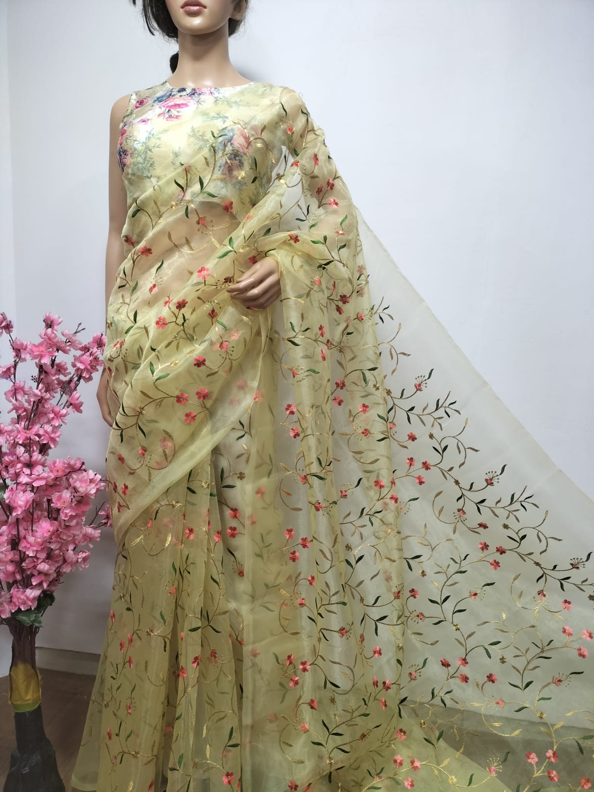 New) Floral Organza Sarees Online Kajol Rs.1700